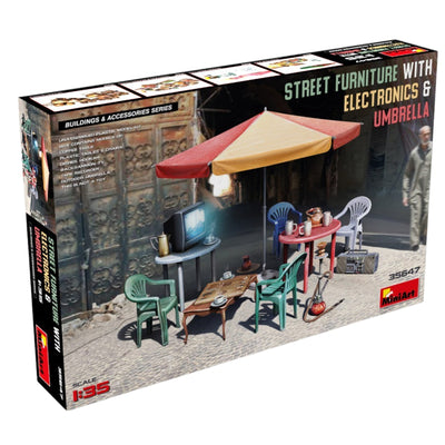 Miniart 2-35647 - MINIART 1/35 STRASSENMÖBEL