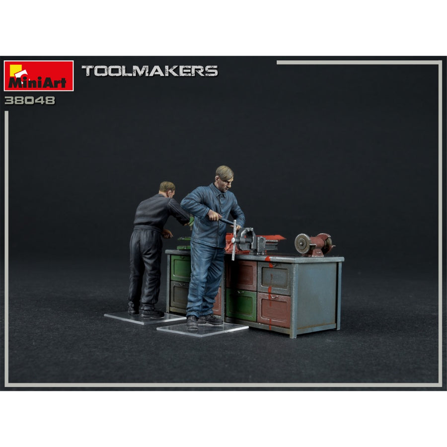 Miniart 2-38048 - MINIART 1/35 TOOLMAKERS