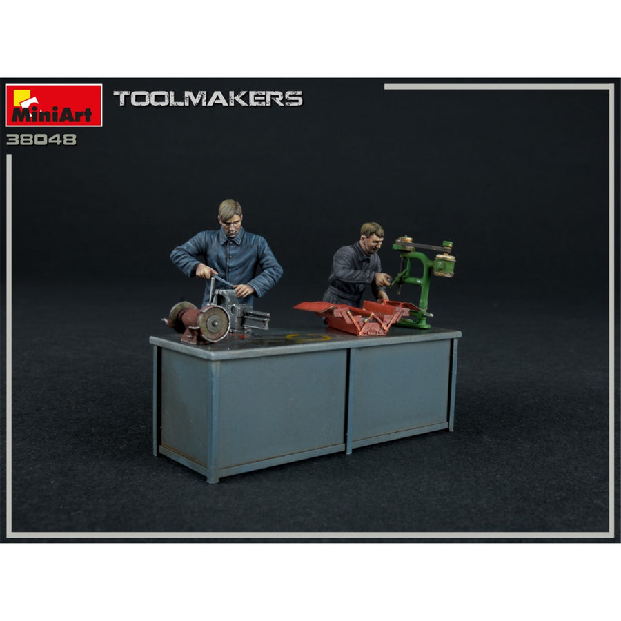 Miniart 2-38048 - MINIART 1/35 TOOLMAKERS