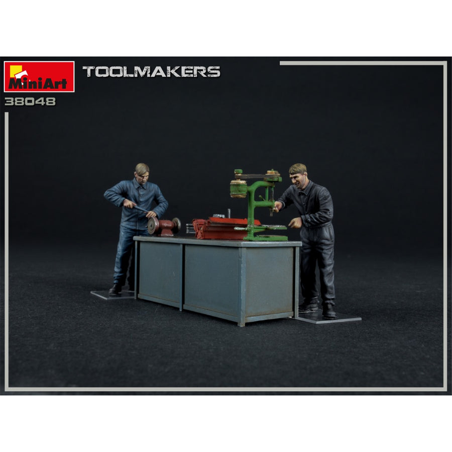 Miniart 2-38048 - MINIART 1/35 TOOLMAKERS