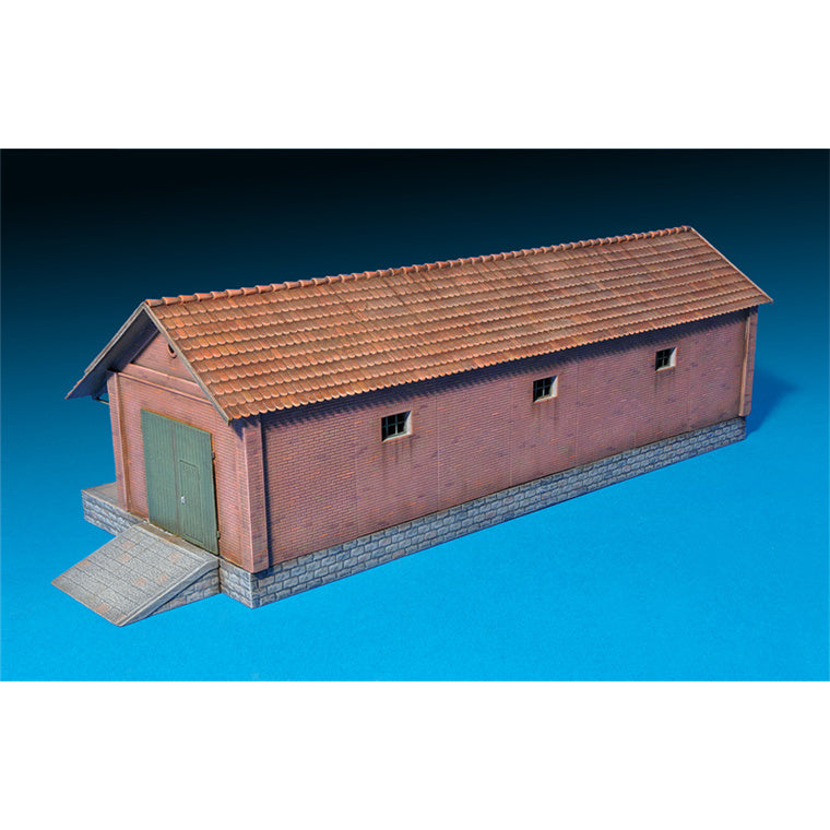 Miniart 2-72029 - MINIART 1/72 FREIGHT SHED