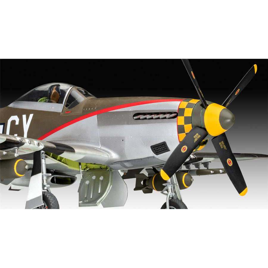 Revell RV03838 - REVELL 1/32 P-51D-15-NA MUSTANG LATE VERSION