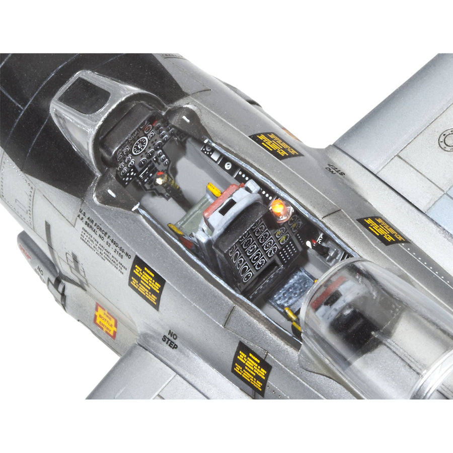 Revell RV05670 - REVELL 1/72 75TH USAF F-16; SCORPION;STEALTH W/