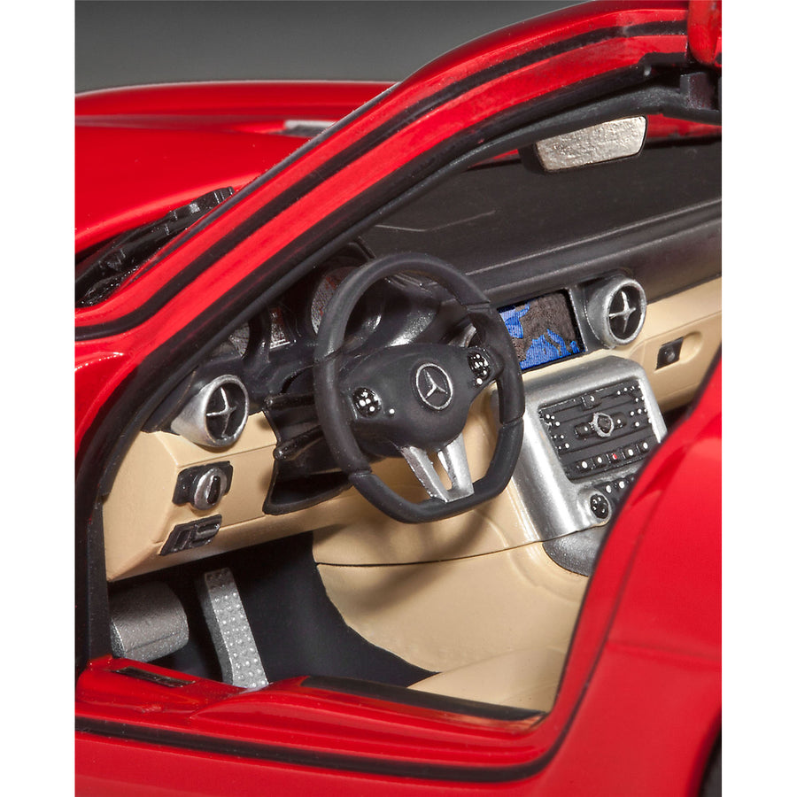 Revell RV07100 - REVELL 1/24 MERCEDES SLS AMG