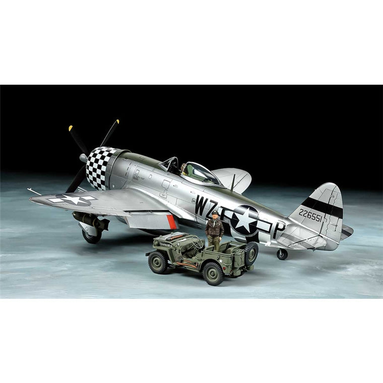 Tamiya 25214 - TAMIYA 1/48 P-47D BUBBLETOP & 4x4 LV