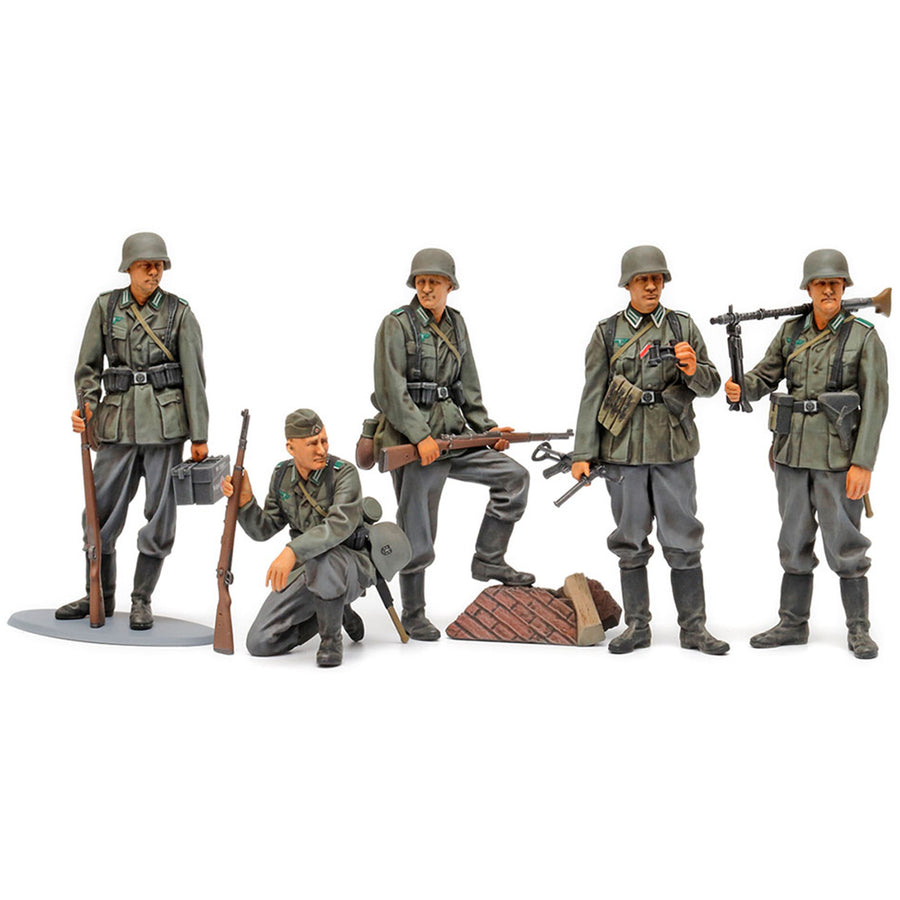 TAMIYA 1/35 GERMAN INFANTRY MID WWII