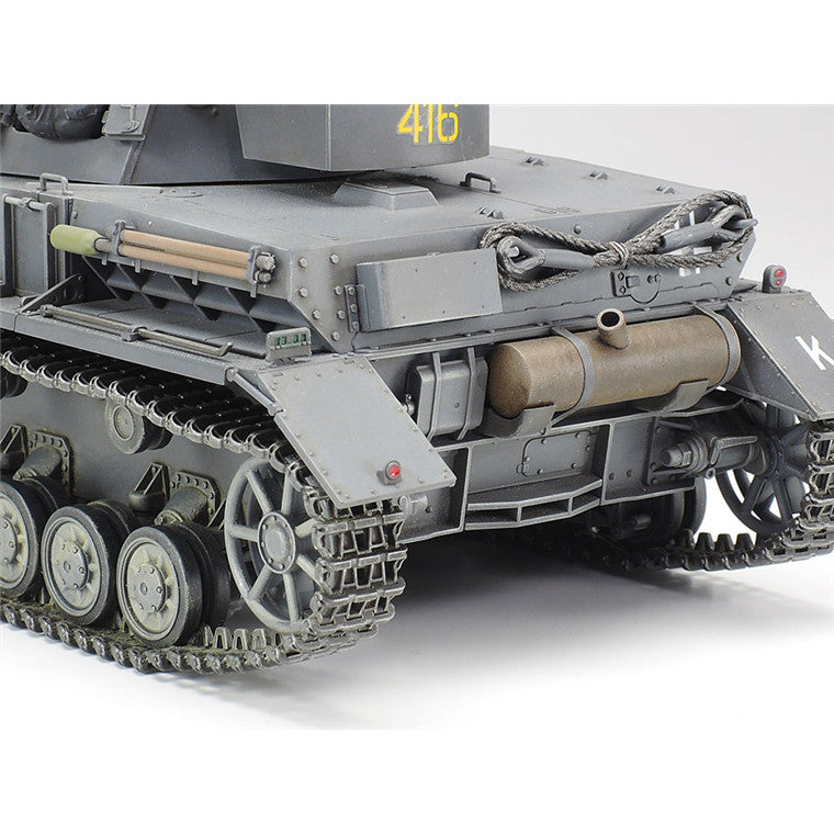 Tamiya 35374 - TAMIYA 1/35 Pz. KpFW IV Ausf F.