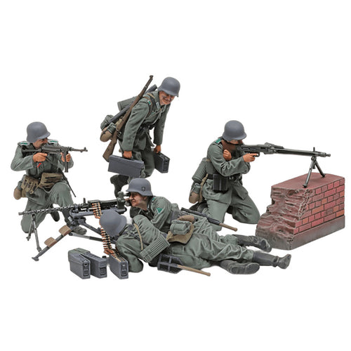 TAMIYA 1/35 GERMAN MG TEAM MID-WWII
