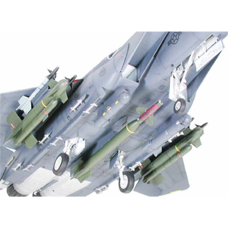 Tamiya 60312 - TAMIYA 1/32 F-15E STRIKE EAGLE „BUNKER BUSTER“