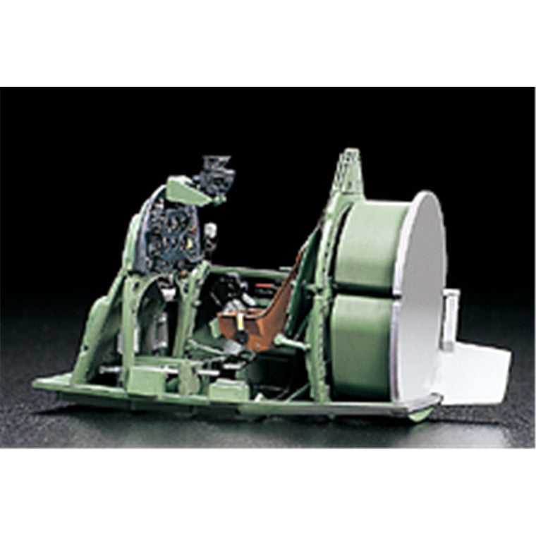 Tamiya 60321 - TAMIYA 1/32 SPITFIRE MK.XVIe