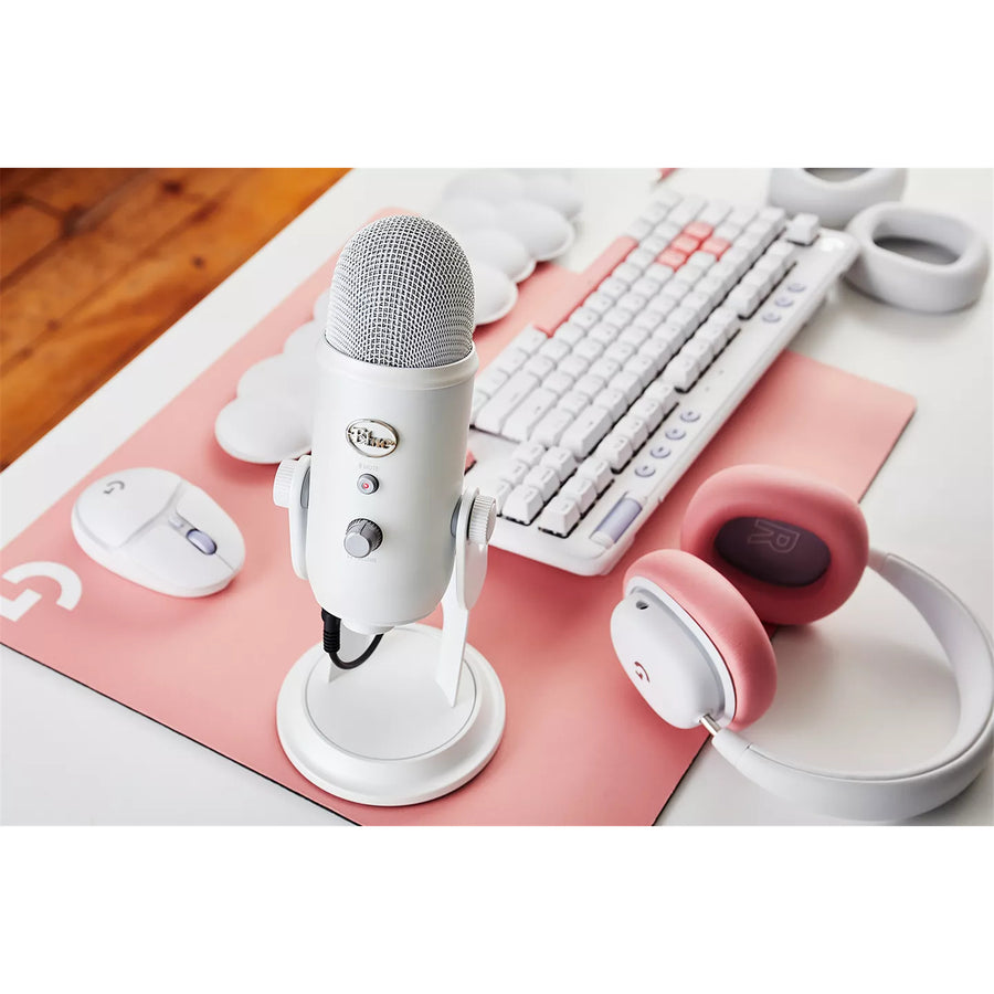 Logitech G Yeti 3-Capsule USB Microphone - Off White
