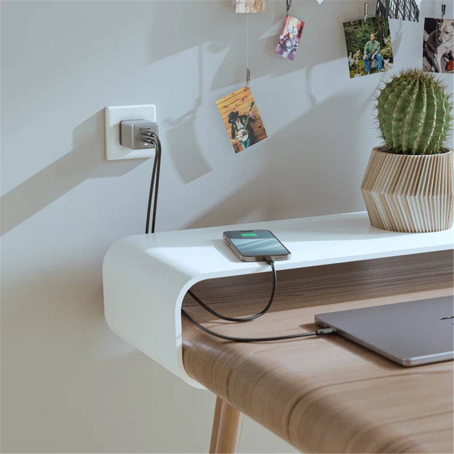 Alogic WCG2X70SGR-ANZ 2X70 Rapid Power 70W GaN Charger - 2xUSB-C can charge a variety of mid-power USB-C devices, including MacBook Airs, iPads Nintendo Switch or even notebook/laptops