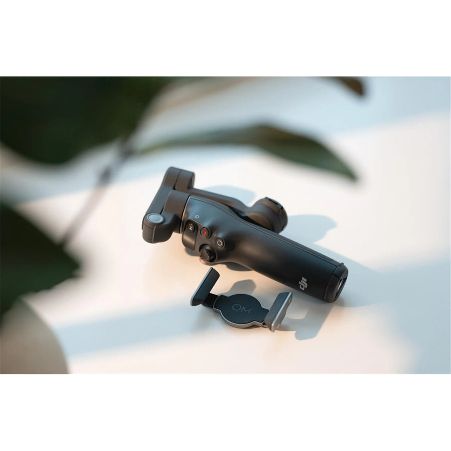 DJI Osmo Mobile 8 Gimbal