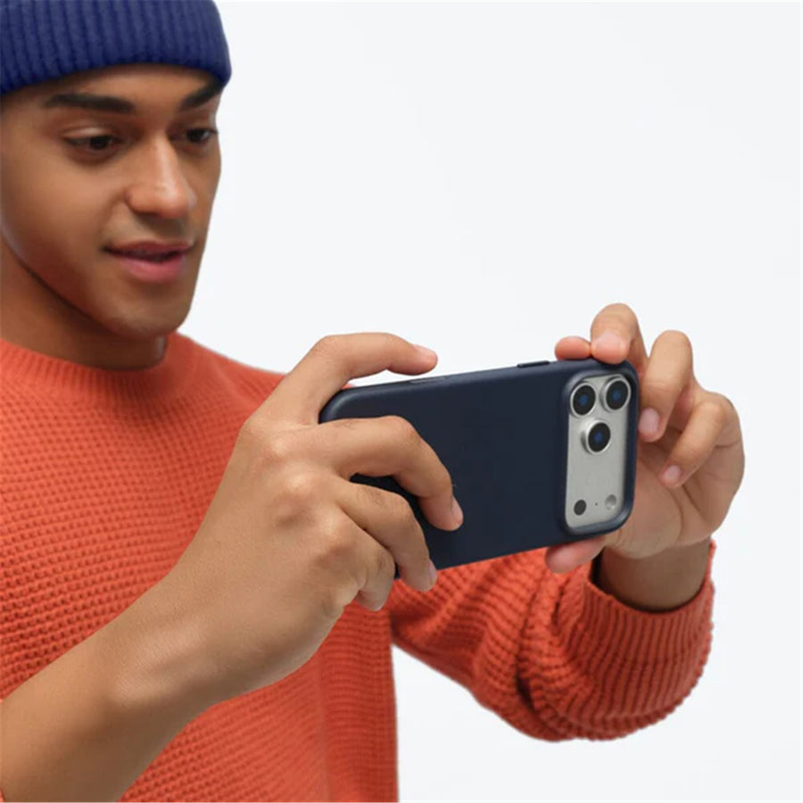 MOFT iPhone 17 Pro Max Snap Phone Case - MagSafe Compatible - Navy Blue