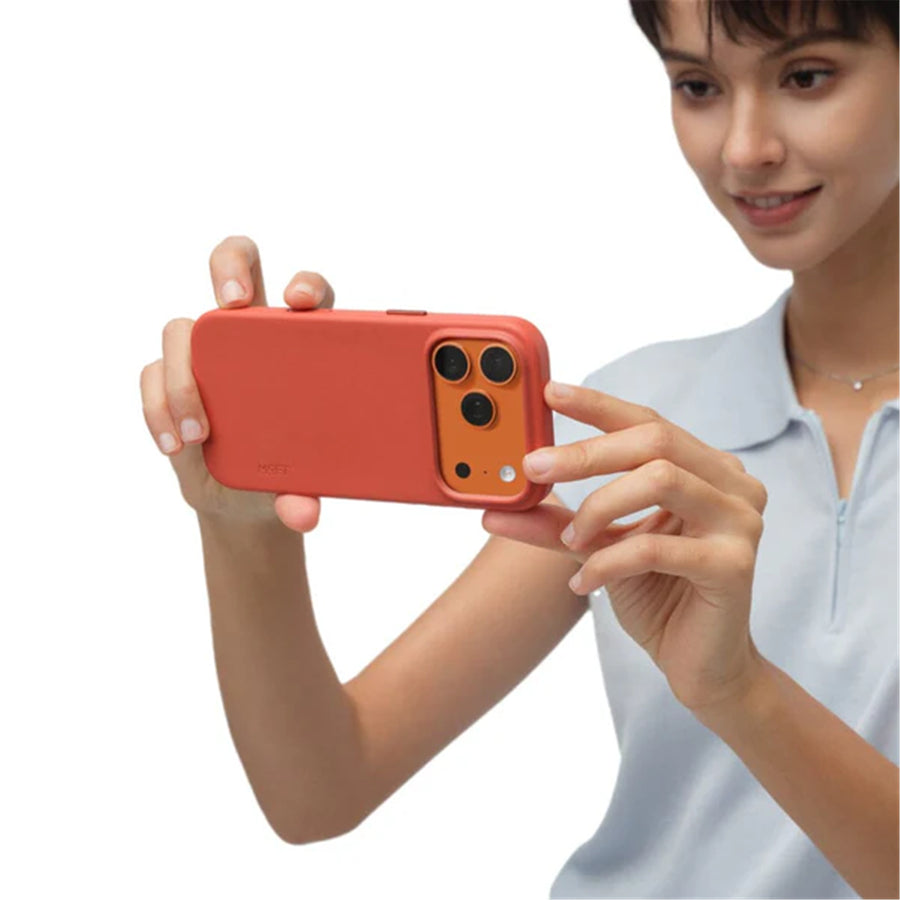 MOFT  iPhone 17 Pro Max Snap Phone Case - MagSafe Compatible - Clay
