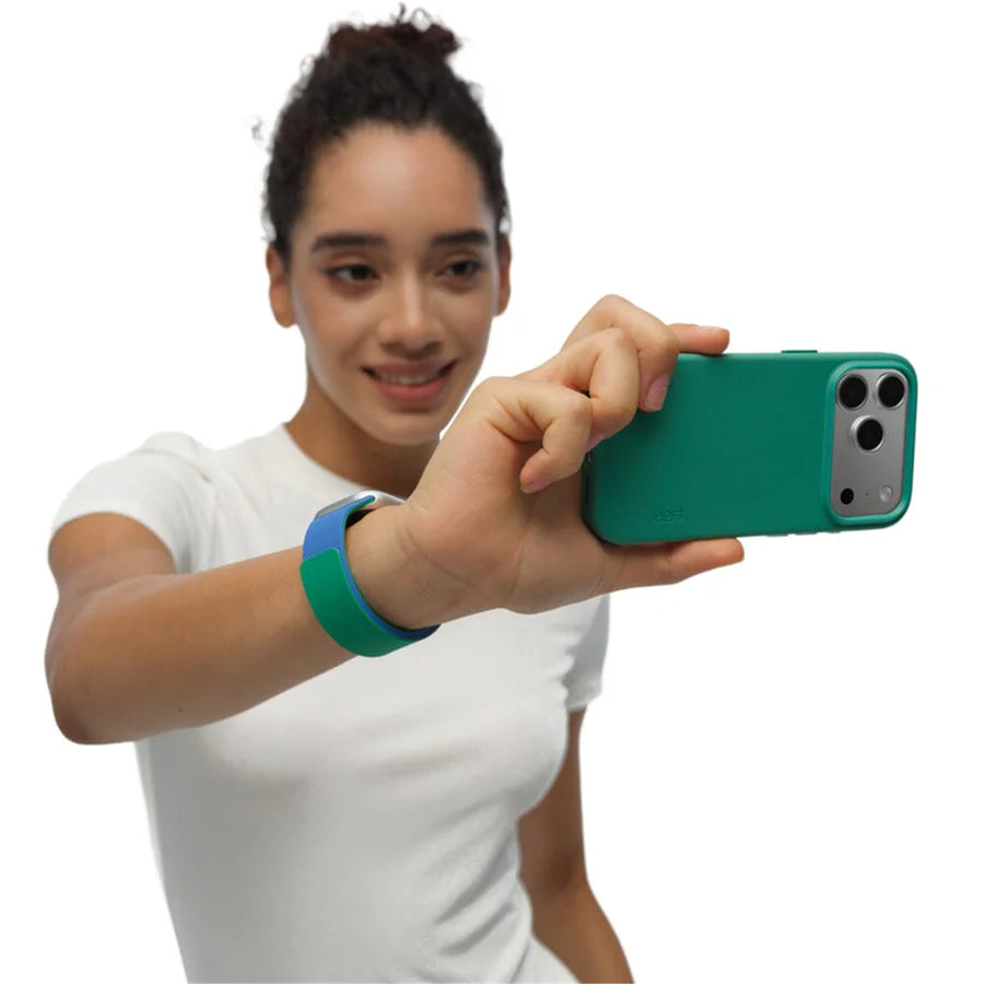 MOFT iPhone 17 Pro Snap Phone Case - MagSafe Compatible - Oz Green