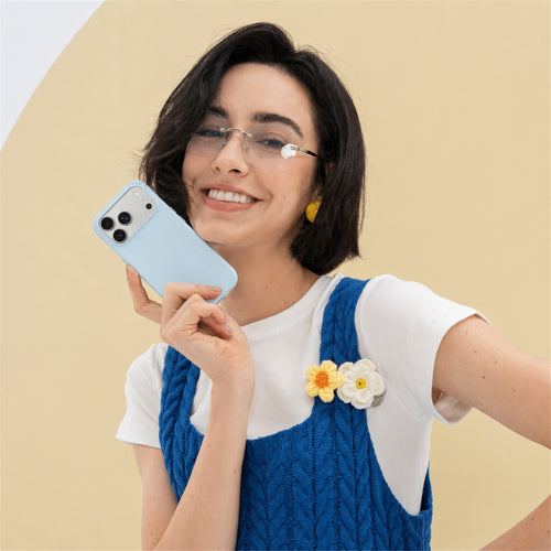 MOFT  iPhone 17 Pro Snap Phone Case - MagSafe Compatible - Soothing Mist