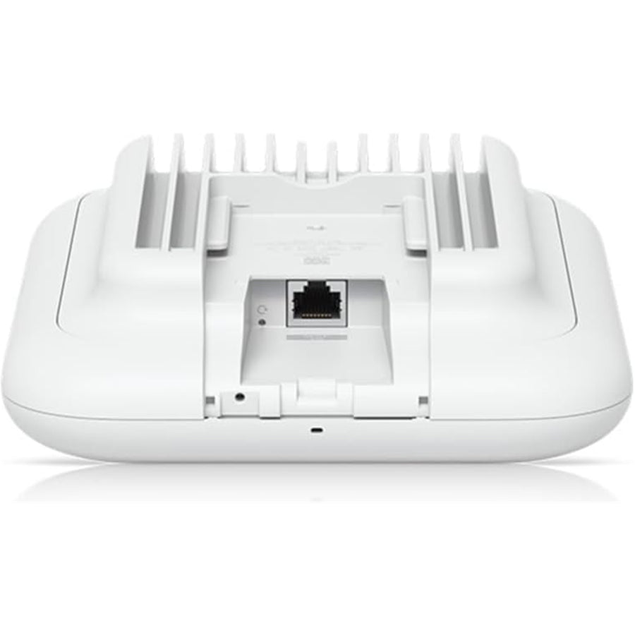 Ubiquiti UniFi U7-Outdoor (BE5000) Dual-Band 4-Stream Wi-Fi 7 Access Point with 2.5GbE Port (PoE+ 19W)