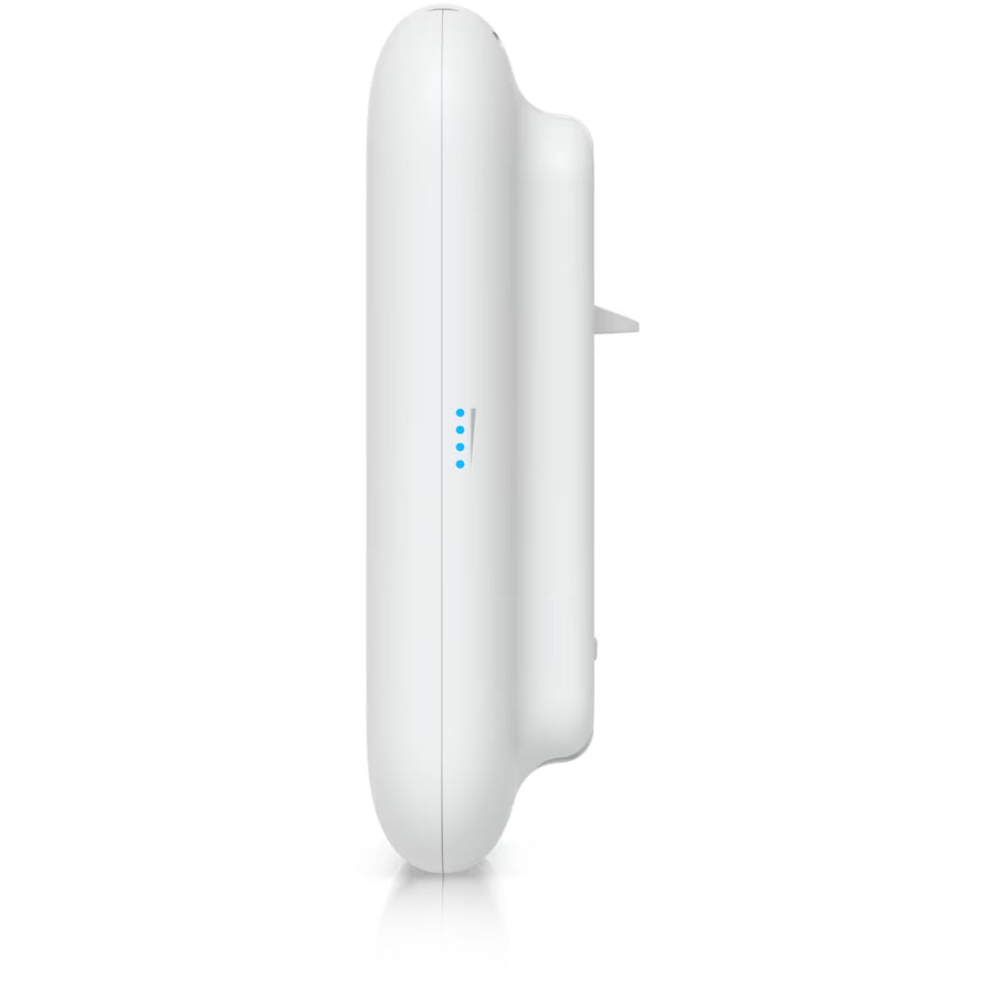 Ubiquiti UniFi U7-Pro-Outdoor (BE7200) Dual-Band 6-Stream Wi-Fi 7 Access Point with 2.5GbE x1 (PoE+ 21W)