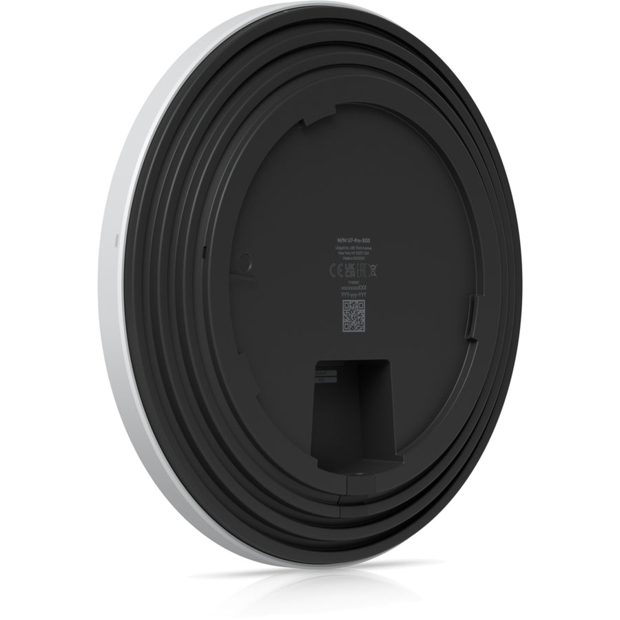 Ubiquiti UniFi U7-PRO-XGS (BE15000) Tri-Band 8-Stream Wi-Fi 7 Access Point with 10GbE x1 (PoE++ 29W)