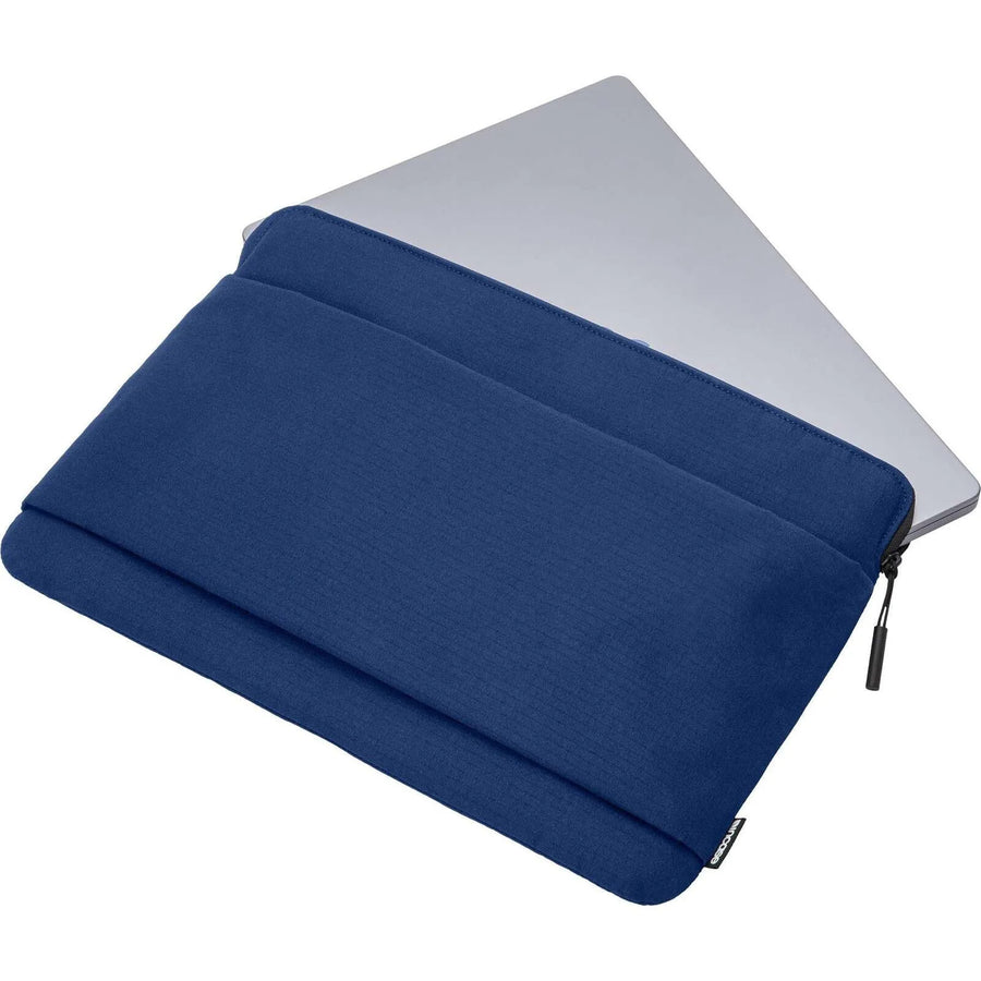 Incase Go Sleeve for 16-inch Laptop - Na
