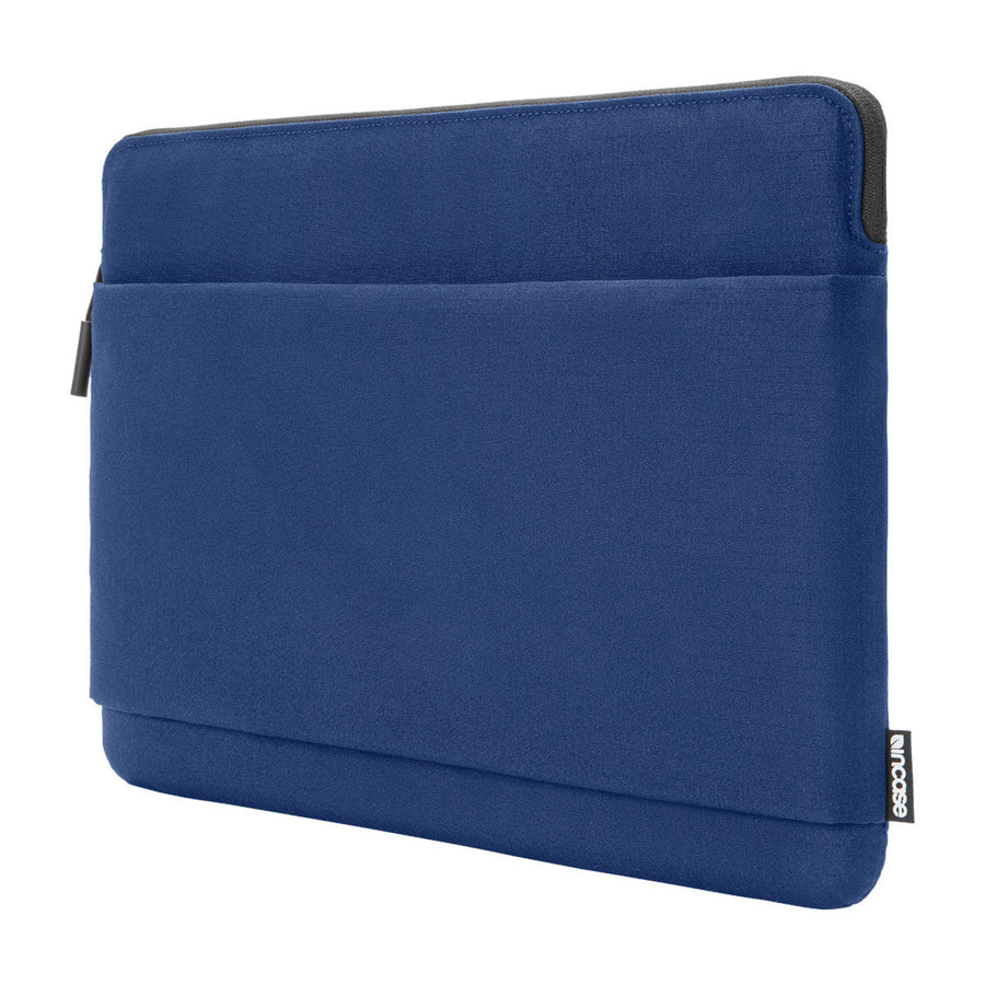 Incase Go Sleeve for 16-inch Laptop - Na