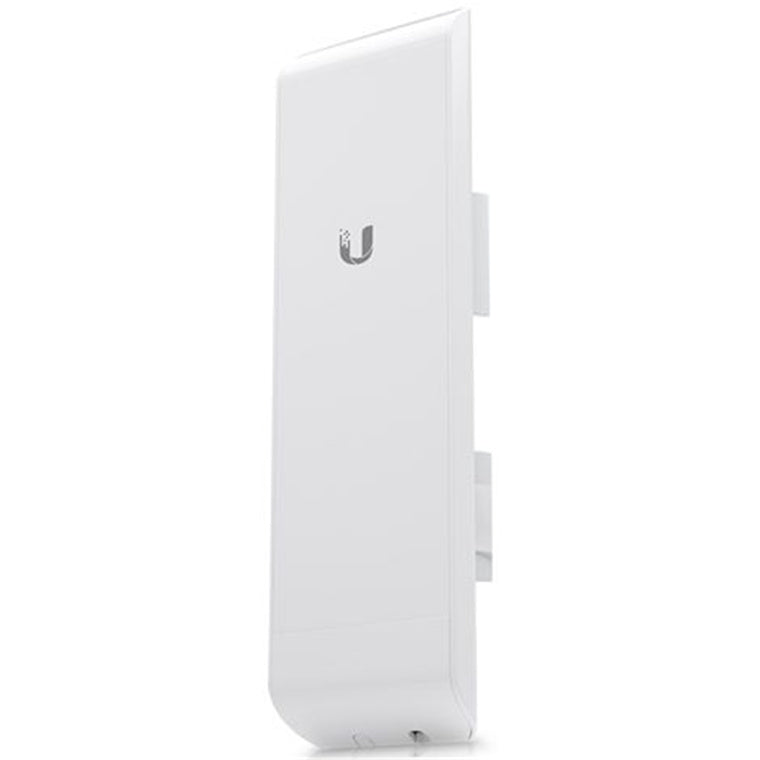 Ubiquiti NanoStation NSM5 Outdoor airMAX CPE 5GHz, 150+ Mbps, 15+ km, 2 x 10/100 Ethernet Ports