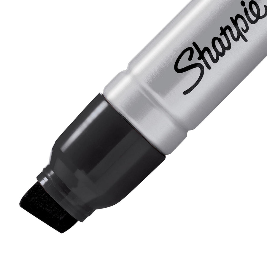 SHARPIE 44001A - 12-Pack Magnum Permanent Marker w/ Durable Chisel Tip. Extra-wide Chisel Tip. Bold