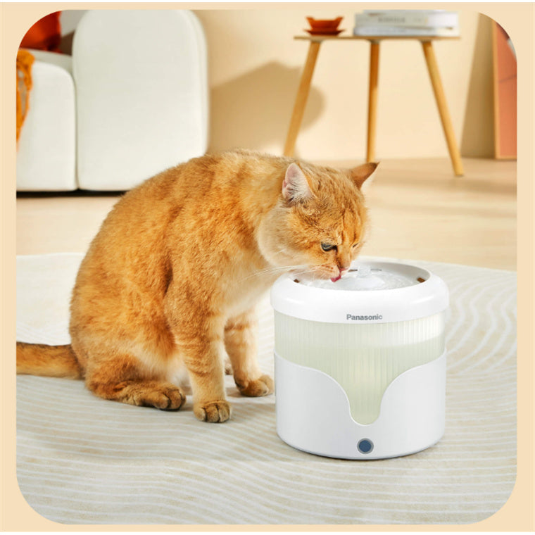 Panasonic Pet Wasserbrunnen 2L Nahtloses Design, Funktionale Merkmale