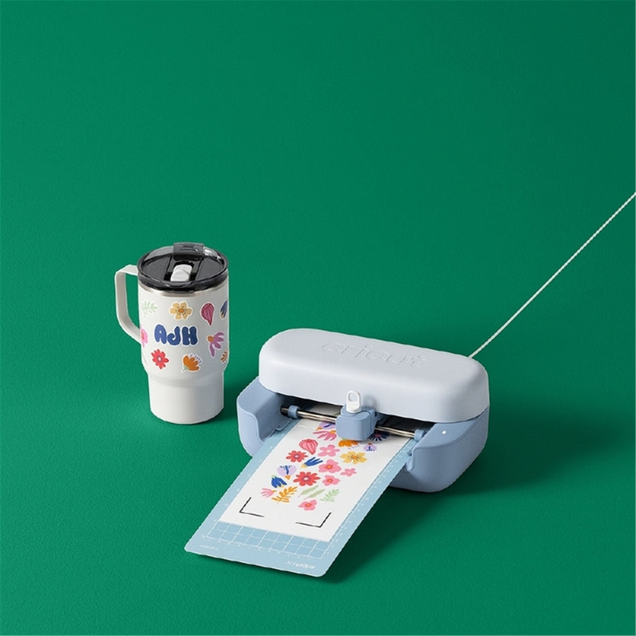Cricut Joy 2 Machine  + Essential Bundle
