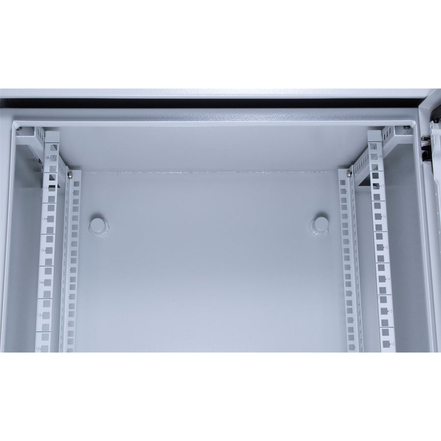 DYNAMIX RODW6-400 - 6RU Outdoor Wall Mount Cabinet External Dims 611x425x390. IP65 Rated Lockable Front Door