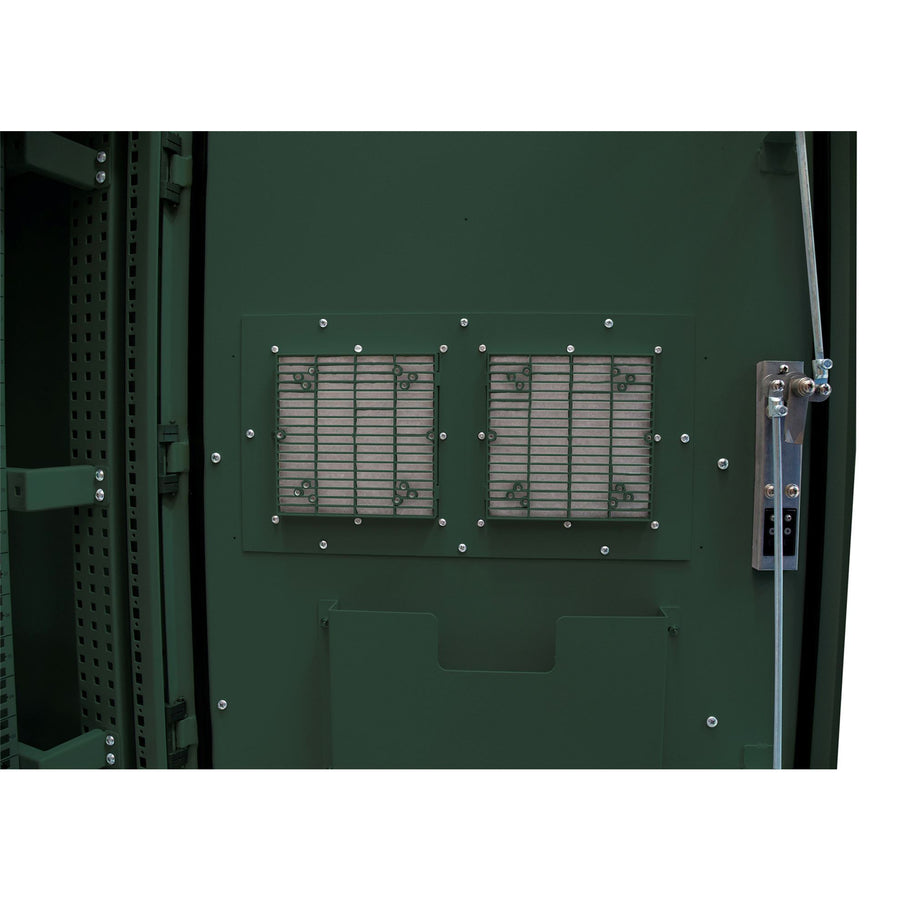 DYNAMIX 24RU Outdoor FreeStanding Cabinet. (800 x 800 x 24U) IP45 Rated