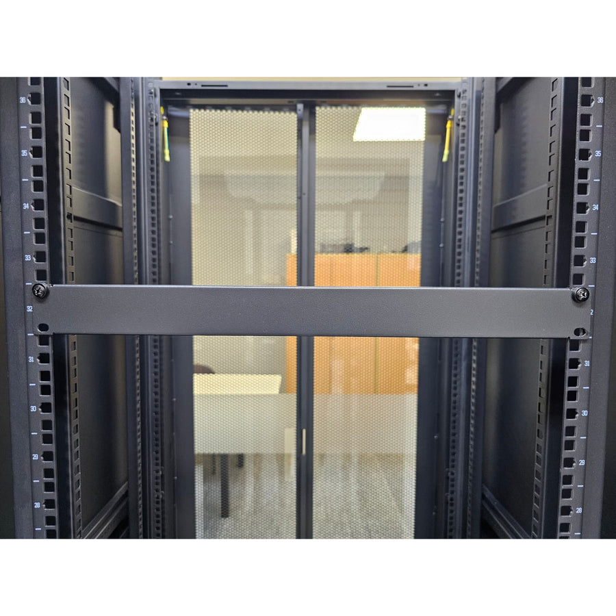 RackPower RP021 - Rackblende 2HE schwarz
