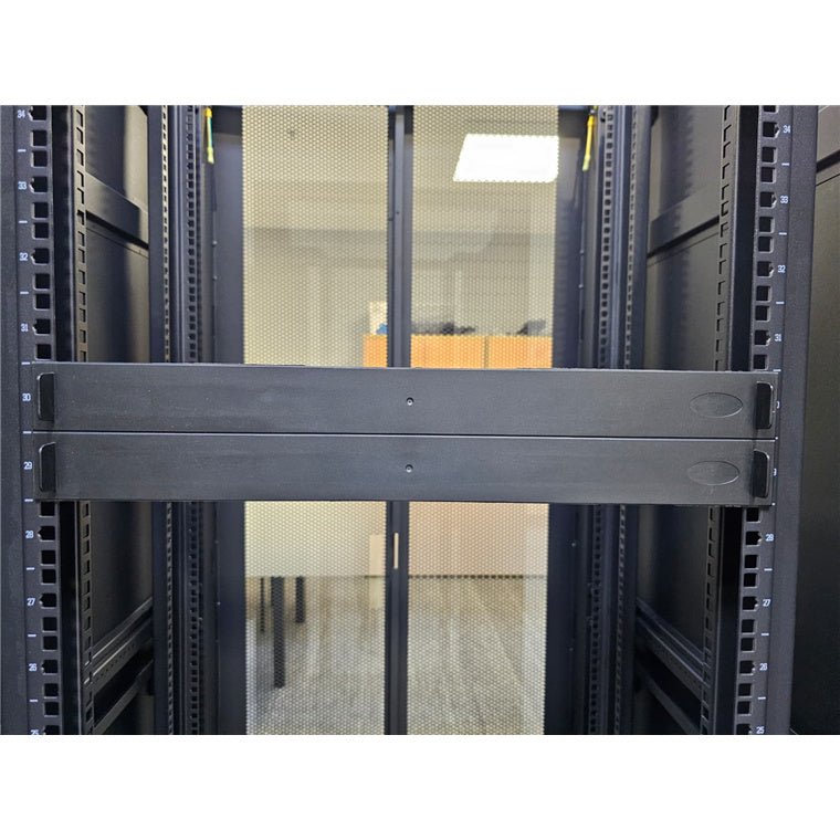 RackPower RP021TMP - Rack Panel 2U Black Toolless Mount ABS Plastic