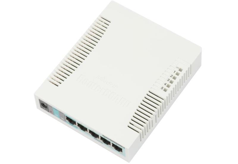 MikroTik RB260GSP - RouterBOARD 260GSP 5-port Gigabit Smart Switch with SFP cage, SwOS and PoE Output