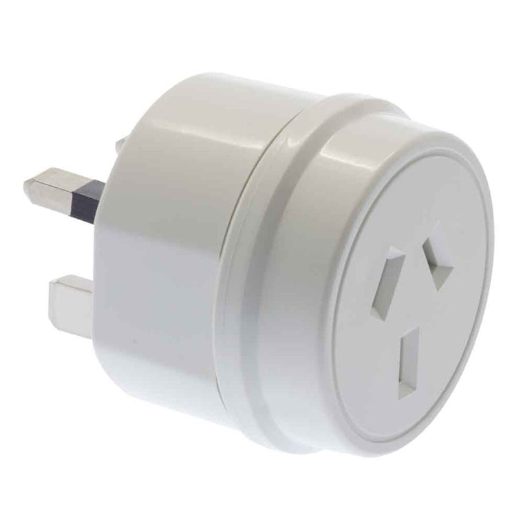 Moki Travel Adaptor Outbound - AU/NZ to UK
