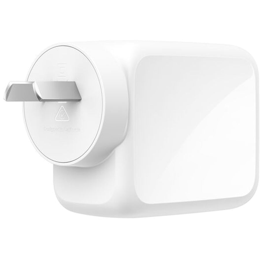 Belkin BoostCharge Pro 67W Single USB-C Port With Retractable USB-C cable GaN Wall Charger