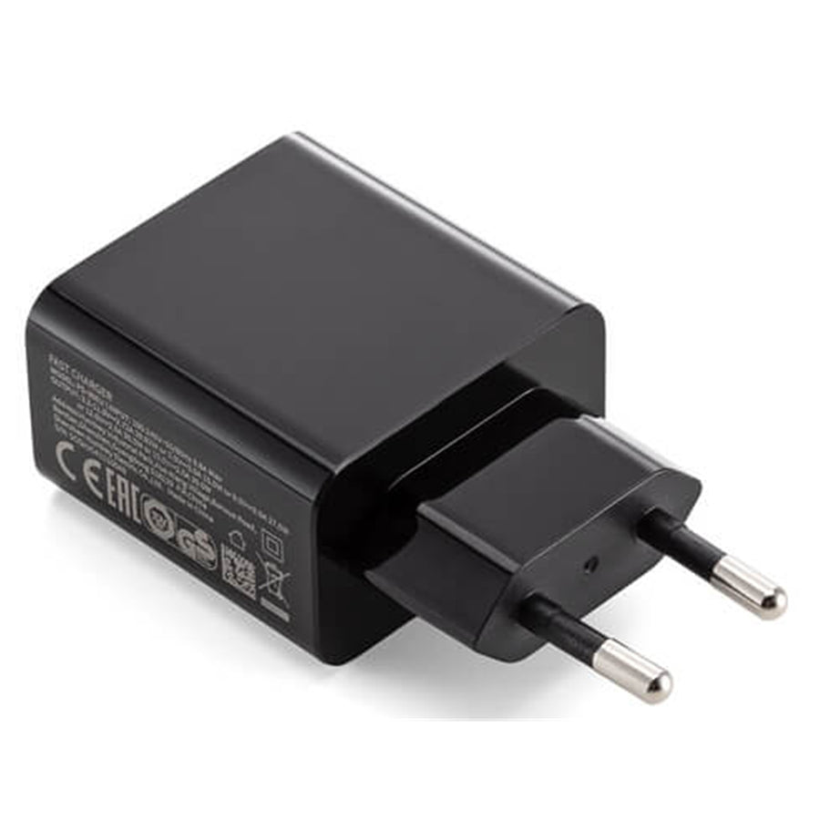 CP-MA-00000510 - DJI 30W USB-C Charger (AU) CP-MA-00000510