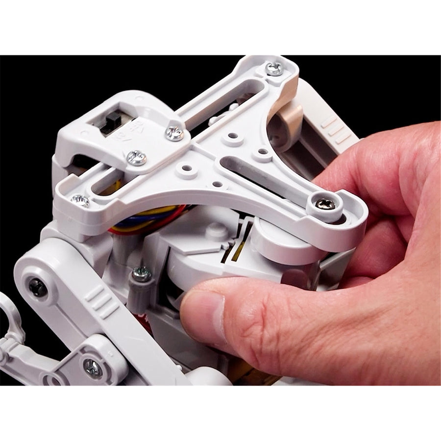 Tamiya 70256 - TAMIYABIPEDAL WALKING ROBOT