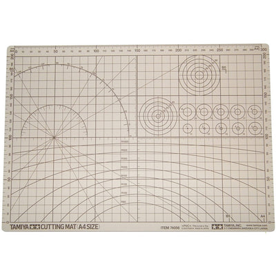 Tamiya 74056 - TAMIYA CUTTING MAT (A4)
