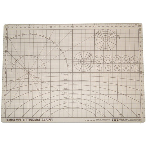 Tamiya 74056 - TAMIYA CUTTING MAT (A4)