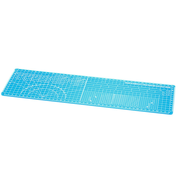 Tamiya 74144 - TAMIYA CUTTING MAT A3 HALF BLUE