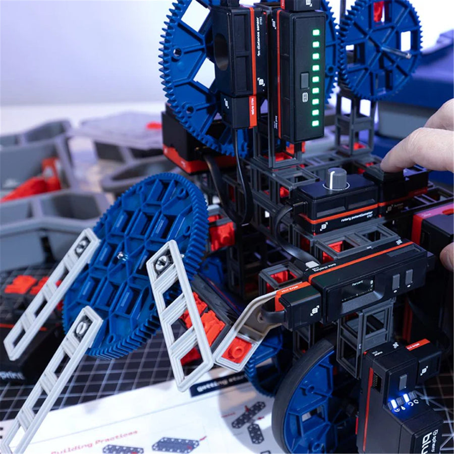 750-0904 - Sphero Blueprint Engineering Kit