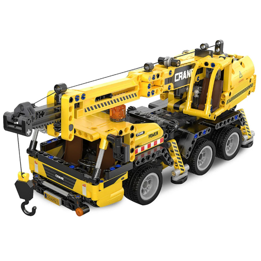 CaDA   Mobile Crane Brick Model Kit