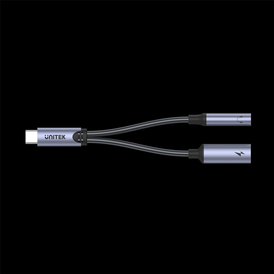 Unitek M205A 2-in-1 USB-C to 3.5mm Audio Jack & USB-C Charging Connector. Supports up to 60W FastCharging. Supports High-res Audio: DAC: 48KHz /16bit. Spilt your USB-C Port into 3.5mm Audio Jack & Charger.