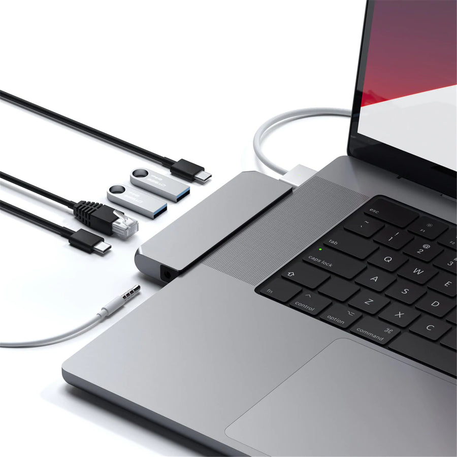SATECHI Pro Hub Mini - USB 4 Hub for Macbook Air / Macbook Pro - Space Grey