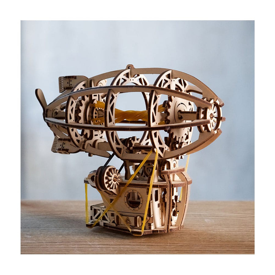 121911 - Ugears Steampunk Airship