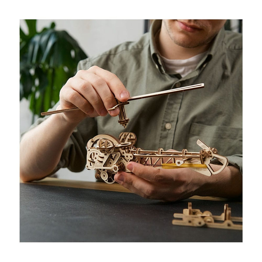 121935 - Ugears Mini Helicopter