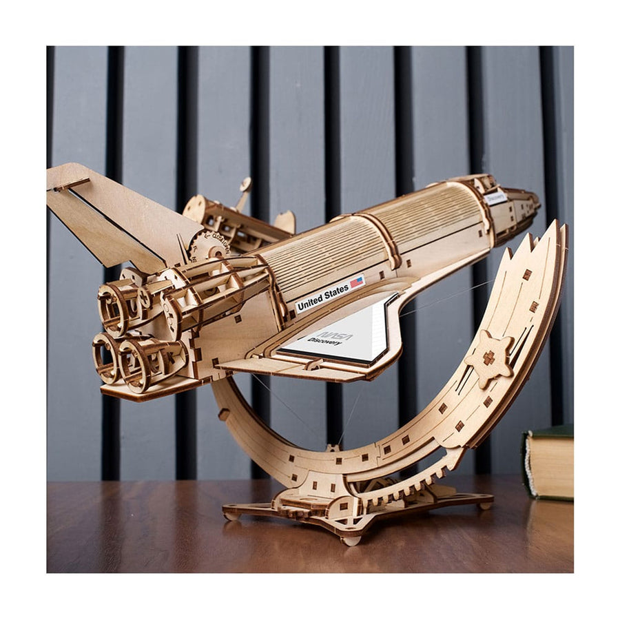 121942 - Ugears NASA Space Shuttle Discovery
