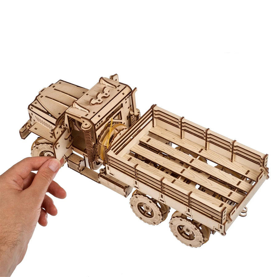 122208 - Ugears Cargo Truck